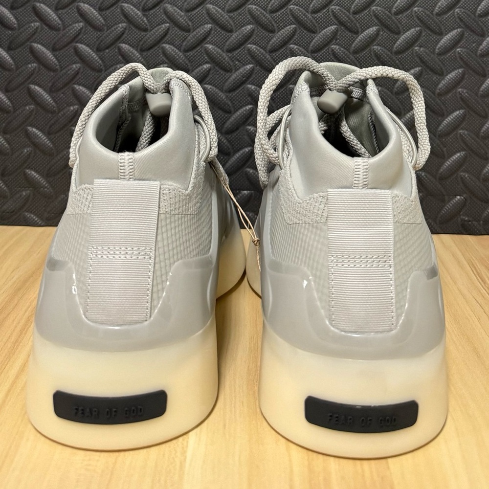 Fear of God Athletics x Adidas Sesame Carbon Basketball Shoes IE6188 Mens Sz 9.5 - Picture 4 of 5